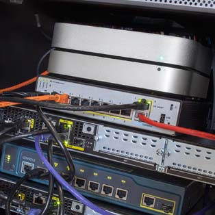 Gallery - OWC miniStack - Server Room