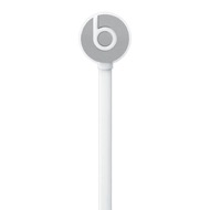 Apple beats